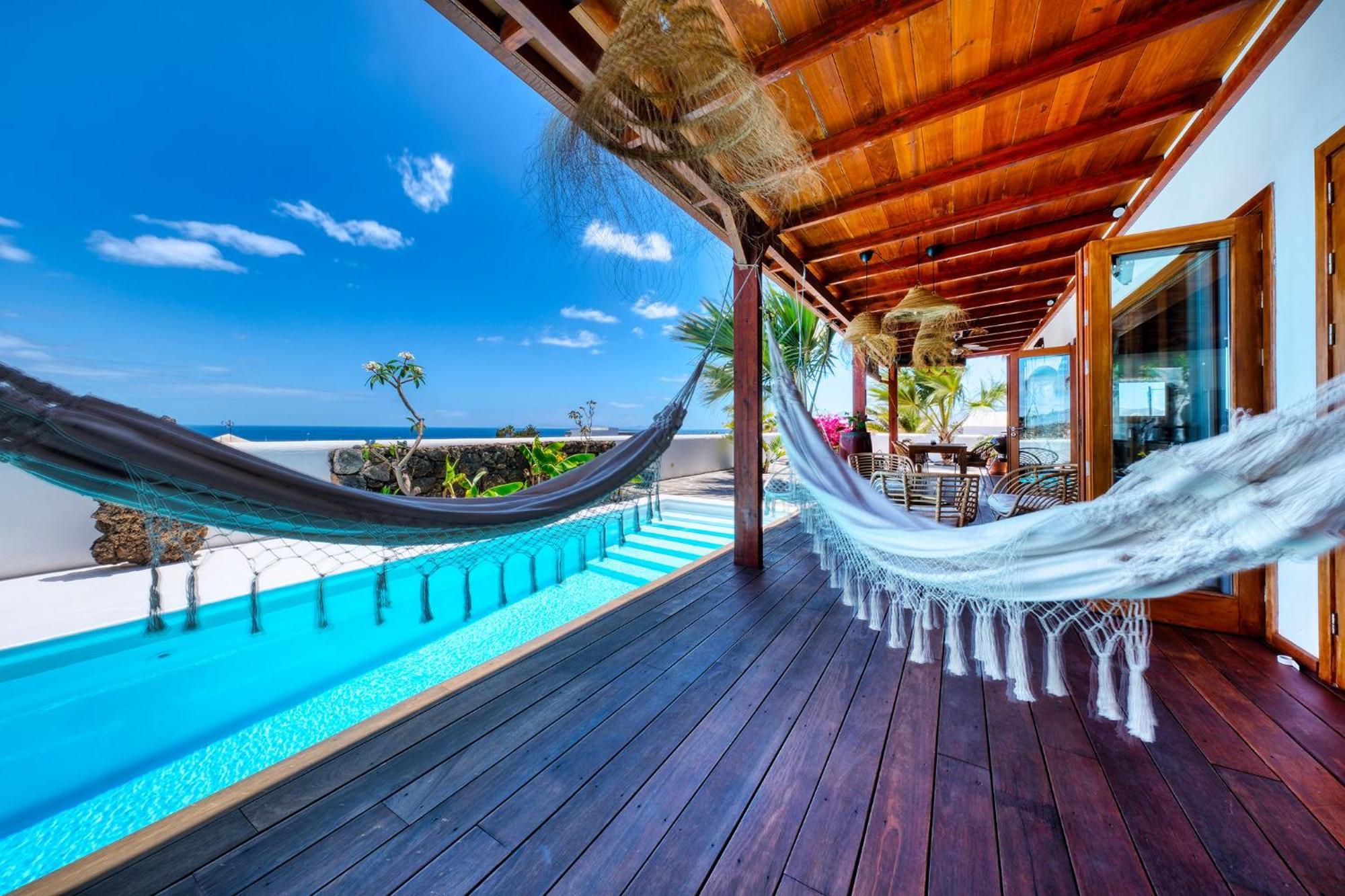 Villa Bali Sea Views بويرتو ذيل كارمين المظهر الخارجي الصورة